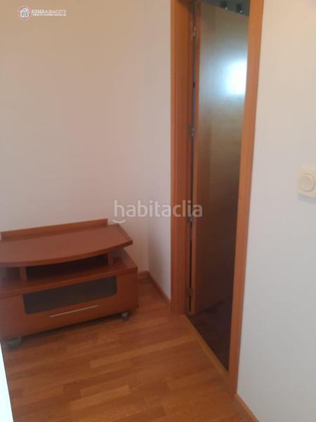 Foto 2c8f18b2-fe75-4a4f-b8d8-1e25de9c22cc. Casa adosada adosado en venta en centro, 4 dormitorios. en Gineta (La)