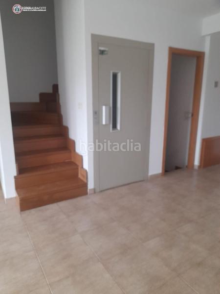 Foto 37926062-d85a-4cb2-b46e-63e3a2c06a1c. Casa adosada adosado en venta en centro, 4 dormitorios. en Gineta (La)