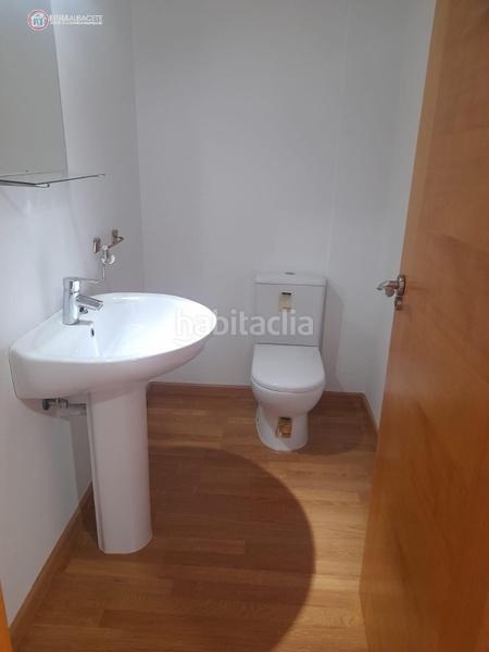 Foto a6c0e4fd-5e33-4b78-99f8-6e0c2173aded. Casa adosada adosado en venta en centro, 4 dormitorios. en Gineta (La)
