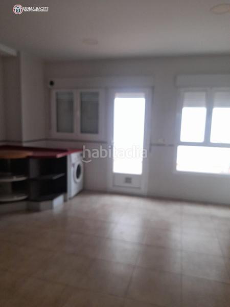 Foto d6b51d87-69b9-499d-83ba-eaea01904d8d. Casa adosada adosado en venta en centro, 4 dormitorios. en Gineta (La)