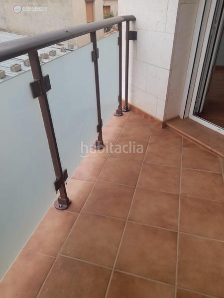 Foto f95c8bb3-13ee-4b84-968a-4713578cd410. Casa adosada adosado en venta en centro, 4 dormitorios. en Gineta (La)