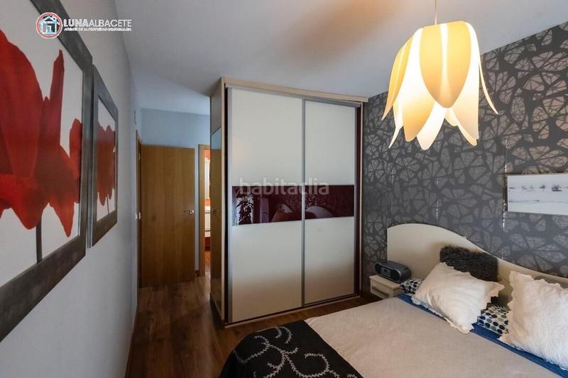 Foto a32f65ce-bdb4-4f88-9bbd-59c784733b1f. Piso  en venta en Facultad de Medicina, 4 dormitorios. en Albacete