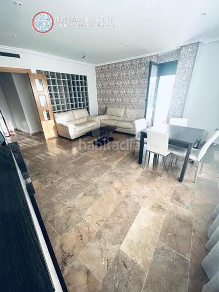 Foto 0e07c790-4b7f-498e-aa41-e0f90ad9a955. Apartament amb calefacció aparcament a Ensanche - Franciscanos Albacete