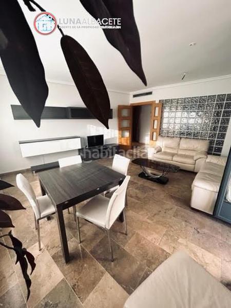 Foto 6cc37e7c-464a-49c6-b0f4-d82aaad312f1. Apartament amb calefacció aparcament a Ensanche - Franciscanos Albacete