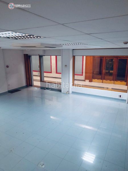 Foto 657b96bb-17b2-4c53-9b80-bbde48707845. Local comercial a Centro Albacete