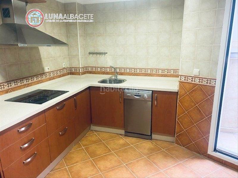 Foto 1f74cfa1-e8f4-467e-bacc-60f97bb9194d. Planta baja  en venta en vereda, 3 dormitorios. en Albacete