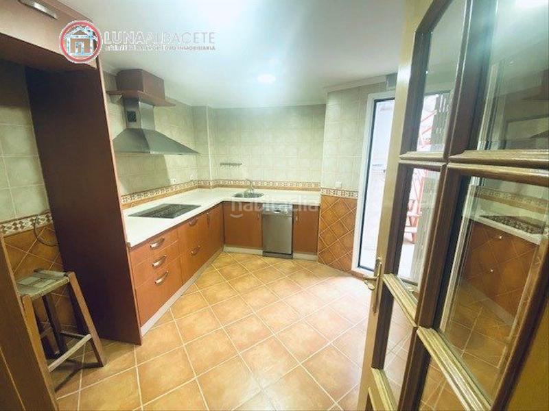 Foto 9b4353bb-2e4a-4c40-bf4c-5ac53cfde98e. Planta baja  en venta en vereda, 3 dormitorios. en Albacete