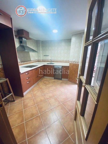 Foto ec358f10-fbd0-4457-8d89-93b04f550bd2. Planta baja  en venta en vereda, 3 dormitorios. en Albacete
