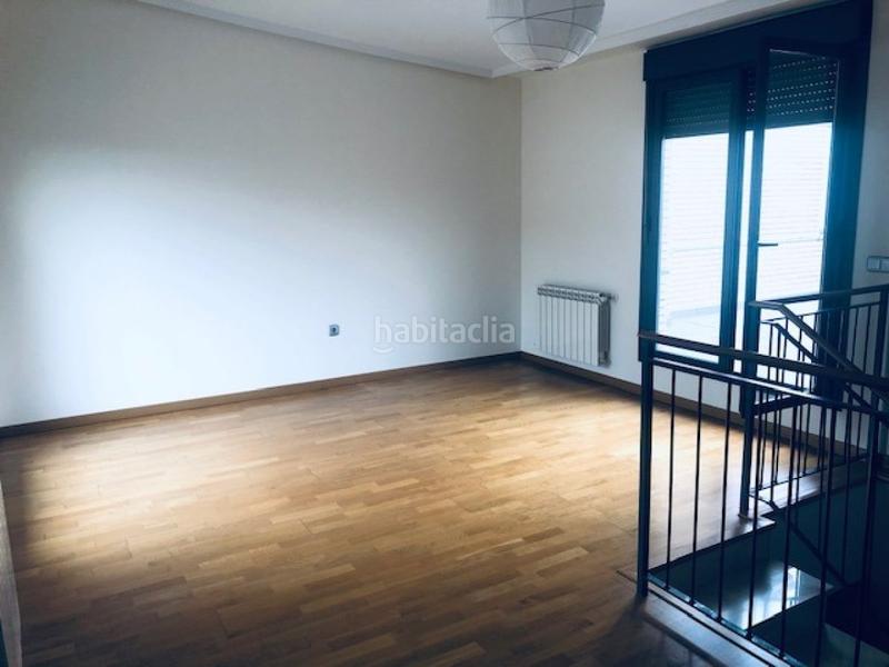 Foto 285826e4-d65b-477f-8f39-112ca3c77929. Casa adossada amb calefacció a Facultad de Medicina Albacete