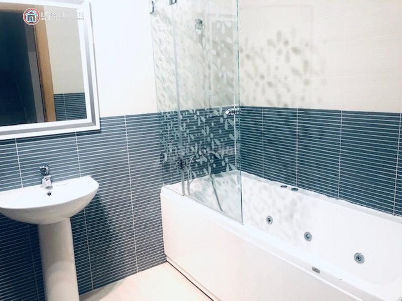 Foto fedb415e-058f-4b2f-af86-e787176223b5. Casa adossada amb calefacció a Facultad de Medicina Albacete