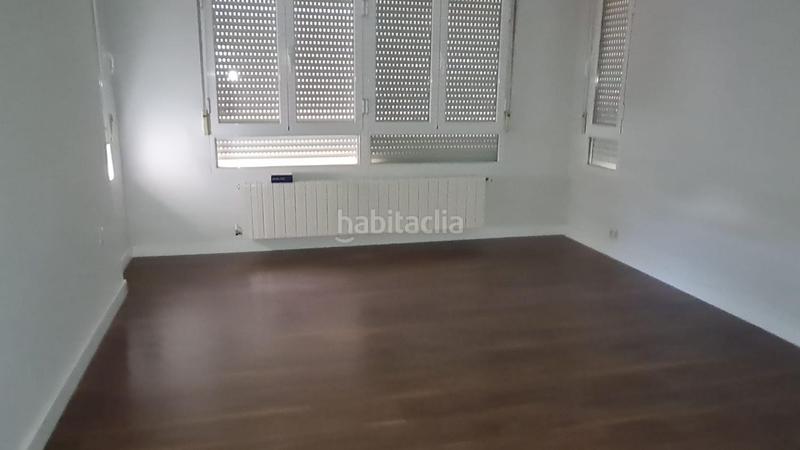 Foto eb21cc9c-764d-4b06-a0d0-ffe290495ecb. Miete etagenwohnung mit heizung in Centro Albacete