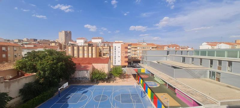 Foto 3a1a5e9b-95fc-40c3-a1ce-31441fffe6cb. Lloguer àtic amb calefacció aparcament a Carretas - Pajarita Albacete