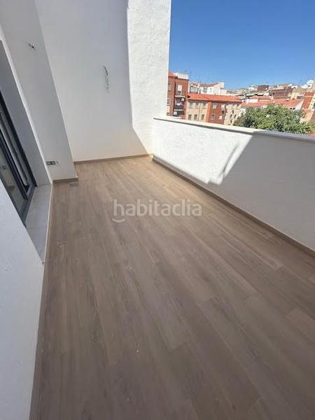 Foto 753ede73-38f8-4198-a643-76bf4b476278. Rent penthouse with heating parking in Carretas - Pajarita Albacete