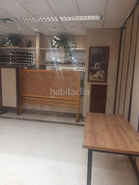 Foto b7b39e3c-0f70-46bb-bc4b-9ec09eaa1af6. Local comercial a Centro Albacete
