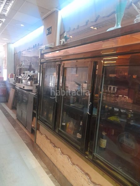 Foto f619e6af-7f12-4bdd-b890-96db77f4610d. Local comercial a Centro Albacete