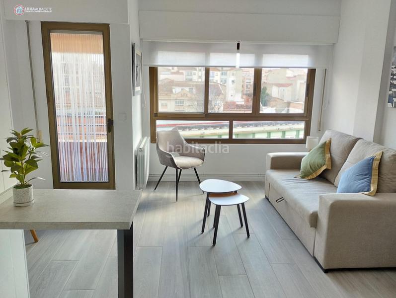 Foto 14735b53-8242-4597-856c-58221de16377. Lloguer apartament amb calefacció a Feria Albacete