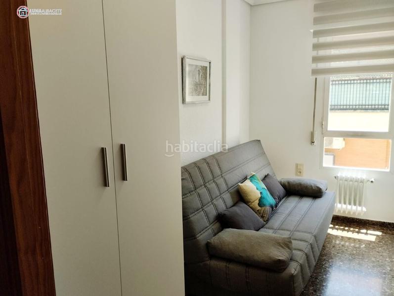 Foto 018c00d0-5759-4945-970f-12561d3c5729. Alquiler apartamento  en alquiler en carretas, 2 dormitorios. en Albacete