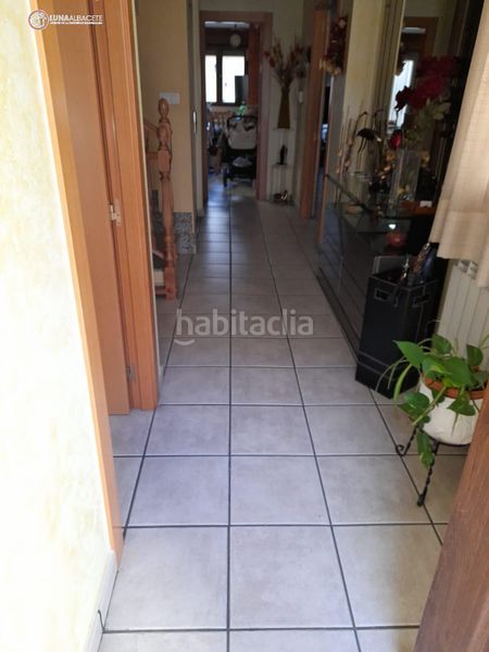 Foto 139afc36-bbed-4c9d-8599-cb9c03d3c858. Casa amb calefacció aparcament a Ensanche - Franciscanos Albacete