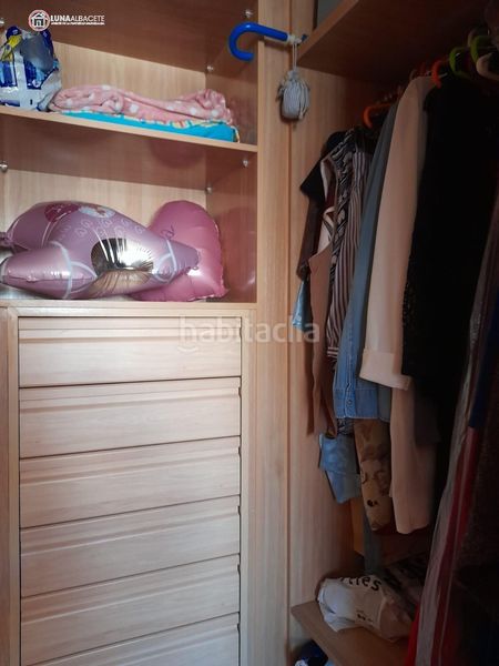 Foto a2bb0671-290e-48ba-ad8b-07f3a7bda04a. Casa amb calefacció aparcament a Ensanche - Franciscanos Albacete