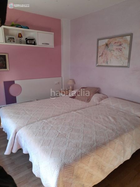 Foto ba80584b-29fe-4e24-84ab-47ecdbf6808a. Casa amb calefacció aparcament a Ensanche - Franciscanos Albacete
