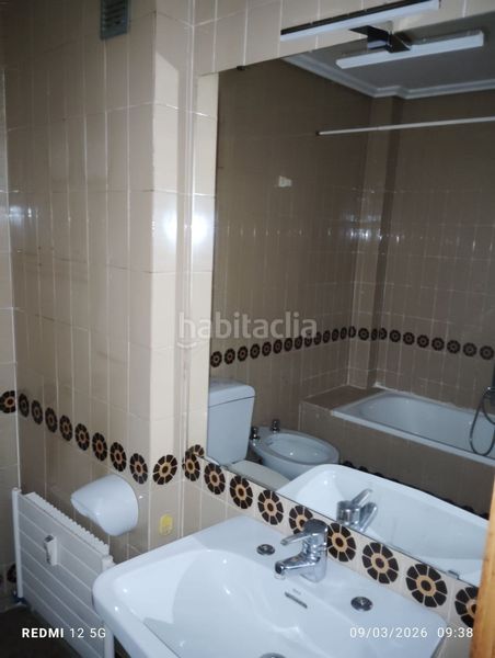 Foto 15ab3453-6666-410a-b597-59e5db1a3592. Pis amb aparcament a Centro Albacete