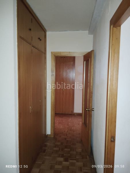 Foto 85487b92-cfd9-431b-970c-23533f0e2952. Pis amb aparcament a Centro Albacete