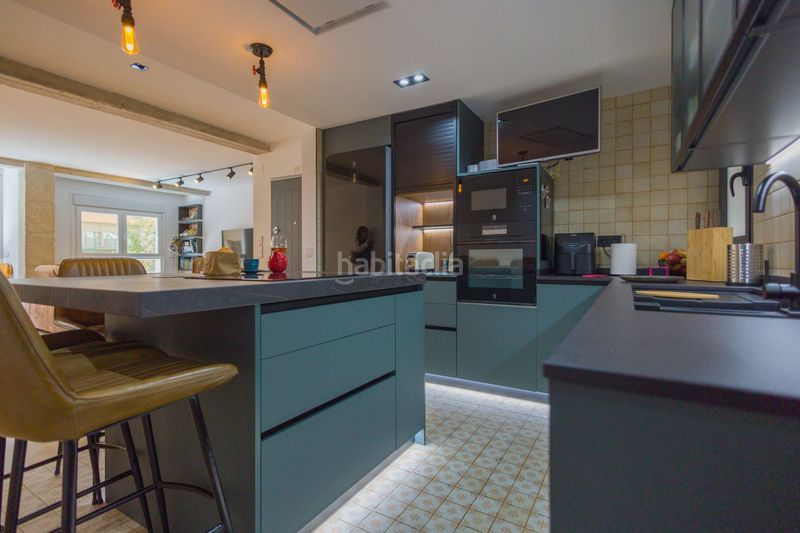 Foto f898b52b-4d86-41b7-8d80-cccd03b2167e. Flat with heating parking in Centro Albacete