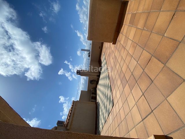Foto 2b9d2df8-8c77-41de-8086-6f5a0d0f59ad. Àtic amb calefacció aparcament piscina a Playa Blanca - Los Pozos Puerto del Rosario