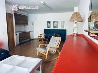 Lloguer Apartament a Carretas - Pajarita. Apartamento en alquiler en centro, 2 dormitorios.