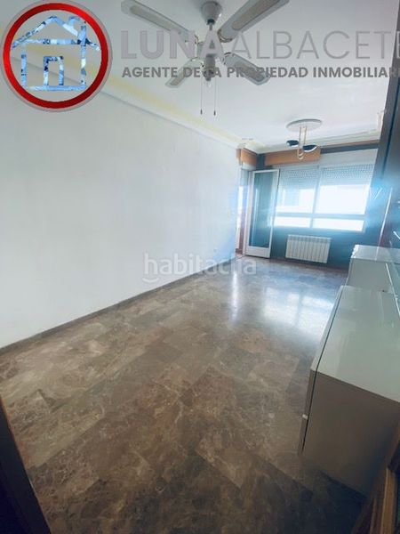 Foto fc123c09-b70f-4f86-b981-d32064a5565b. Apartament amb calefacció a Industria Albacete