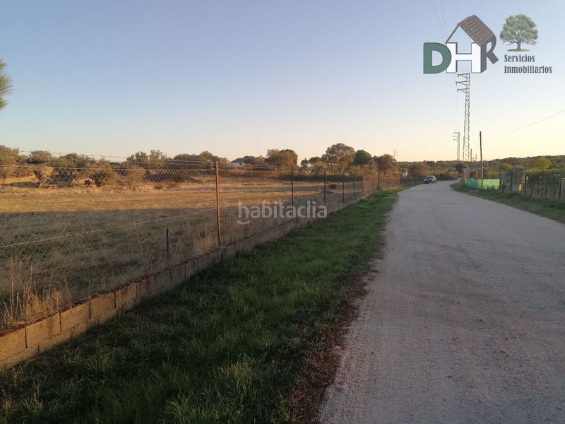 Foto 5ecd61db-a276-41b3-88e1-c1ea1b96de5f. Terreno residenziale in Arroyo de la Luz