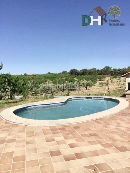 Foto 03669ed8-5949-4e1d-968f-0ee51e510a45. Casale con riscaldamento piscina in Los Pinos - El Pilar Plasencia