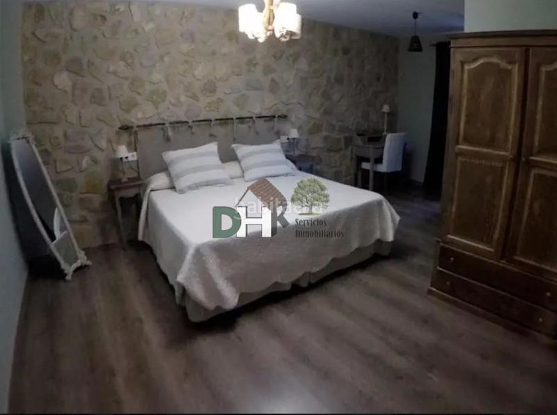 Foto a263088a-c16f-4a49-b374-96005a12dcf1. Casa amb calefacció aparcament piscina a Valdefuentes