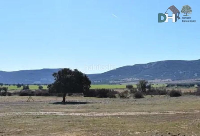 Foto 589f0704-85a4-420e-9845-8646ea12fe50. Terreny residencial a Los Cigarrales-La Bastida Toledo