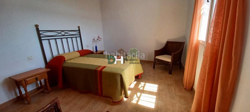 Foto 8f0cfee5-ff64-4ab0-ab1e-33b304bdf6a9. Piso cácerespiso en Brozas