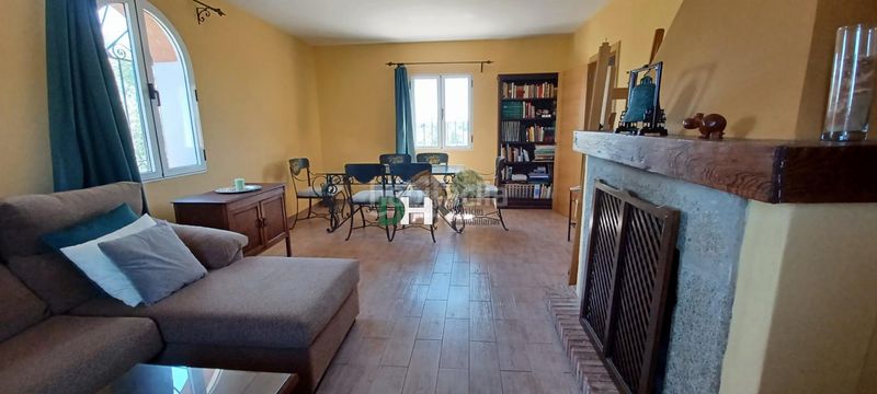 Foto a1bf6455-ccdc-4f91-99d5-fef0e12f6121. Piso cácerespiso en Brozas