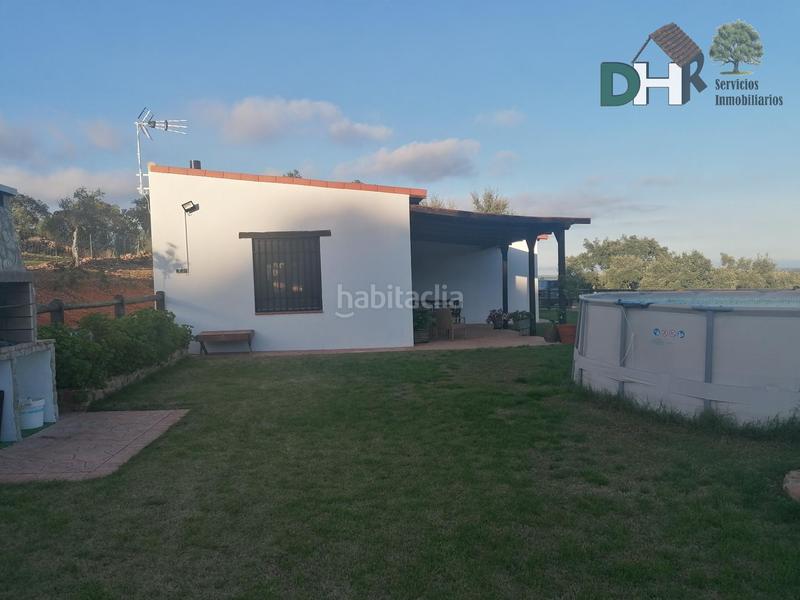 Foto b9b84e71-fade-45b6-b45f-45d8b91b0be3. Masía casa en Estación Arroyo Malpartida Cáceres