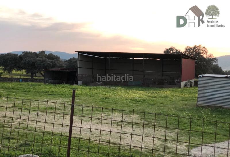 Foto a20af3bc-dc91-4fa3-be87-c426ef7560a0. Terreny residencial a Dehesilla de Calamón - Campomanes Badajoz