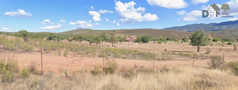 Foto addd1f91-cc46-4b42-aa83-9c0c5a763b6e. Terreny residencial a Casco Antiguo Cáceres