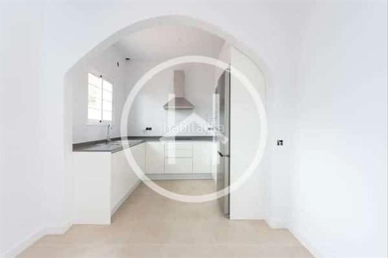 Foto 082eaec6-2958-48b8-9f41-71572e678c48. Casa amb aparcament a Fasnia