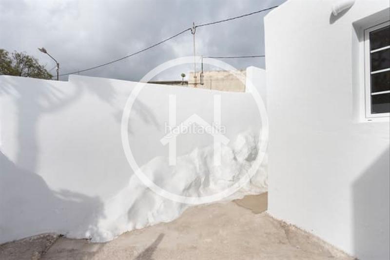 Foto a7ef79fe-4708-4720-a630-fc59474a8aca. Casa amb aparcament a Fasnia