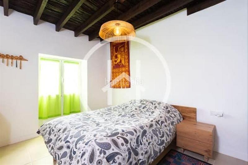 Foto bff0735c-6e01-463d-89d1-c4a3a91eba26. Casa amb aparcament a Fasnia