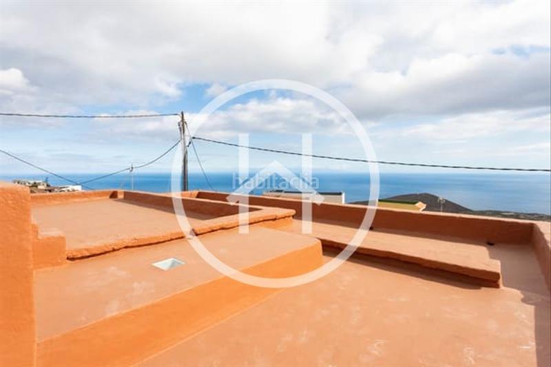 Foto c6e14890-0345-4416-8b69-17714e8ef38e. Casa amb aparcament a Fasnia