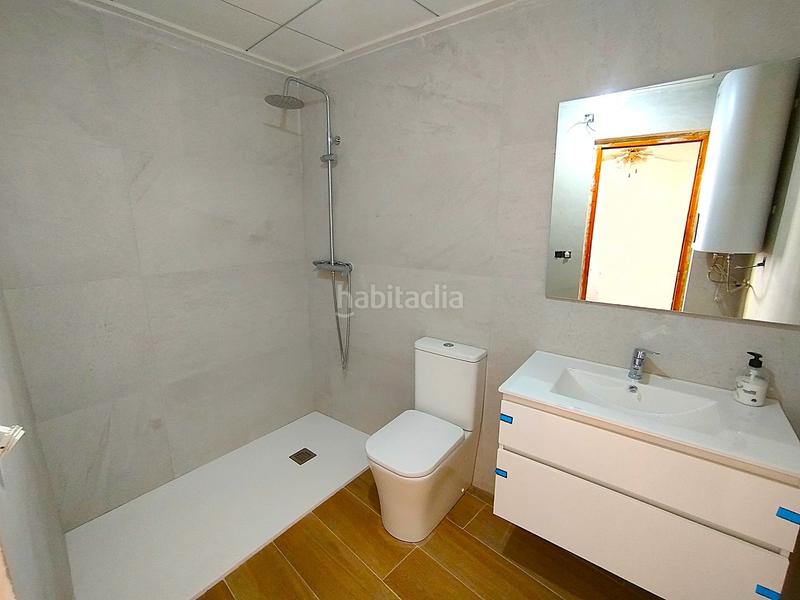 Foto b2421202-d503-4a57-9a0d-25e64b078448. Maison jumelée dans Rojales