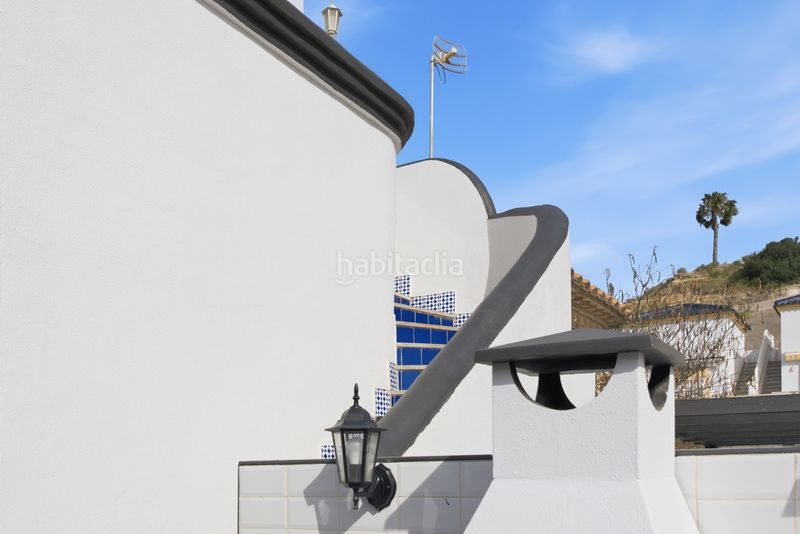 Foto 0fc0a915-3ed4-487e-acc8-1eefdaefd5f1. Casa amb piscina a Rojales