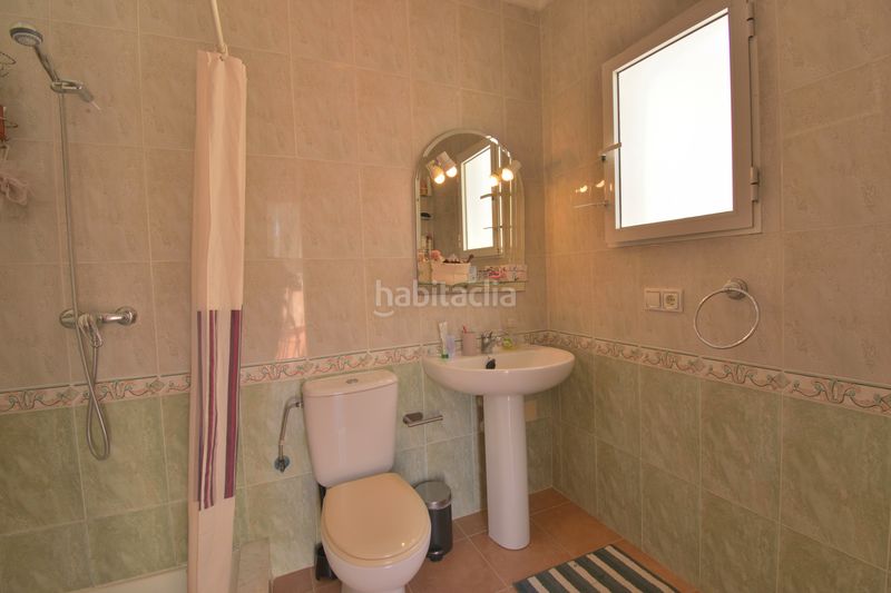 Foto 6f07ceb8-cc15-4e90-91e0-f1dcd56ee3ba. Casa adossada a Algorfa