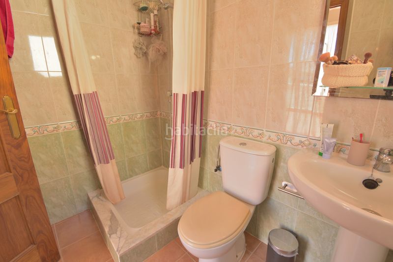 Foto 7bf30408-2d3b-4b6b-851b-a526b1a4275f. Casa adossada a Algorfa