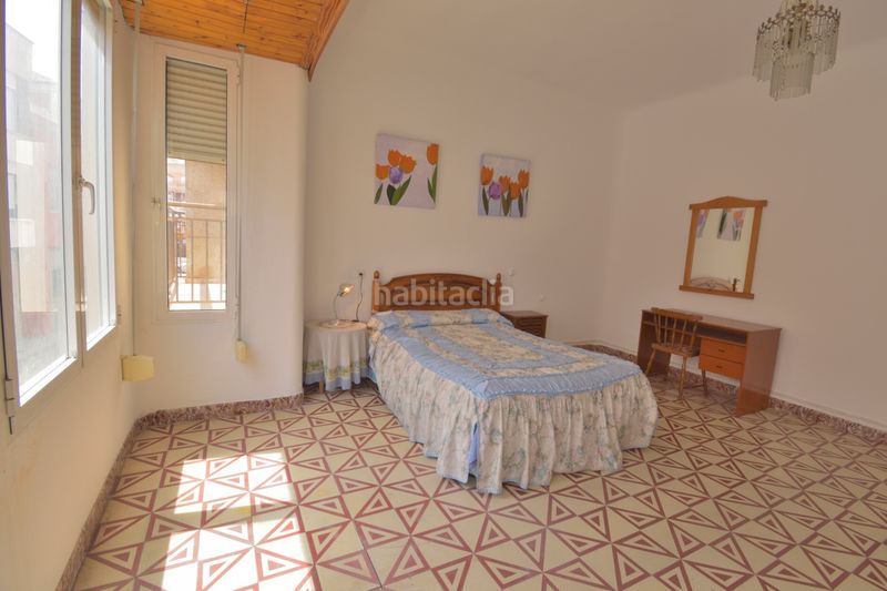 Foto 71b1184d-b55f-4fb4-a248-c09e9b99be84. Casa adossada a Rojales