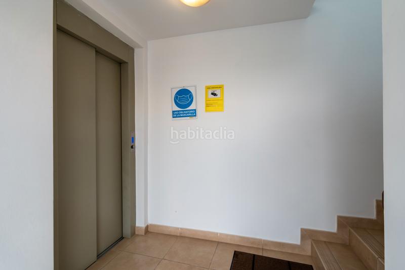 Foto cb4083b5-9243-42b5-98b6-fd2f76a3a73e. Alquiler oficina en calle de benito pérez galdós 7 oficina en alquiler en San Isidro en Granadilla de Abona