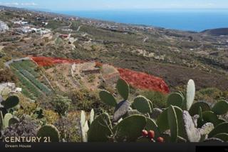 Finca rústica a Calle san isidro 84a. Venta de terreno rustico agrario en fasnia